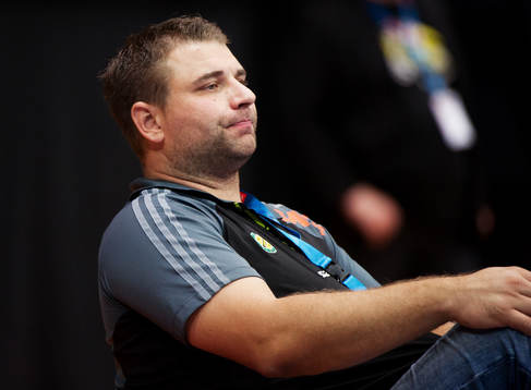 Erik Fritzon, assisterande tränare Sävehof, ser nöjd ut