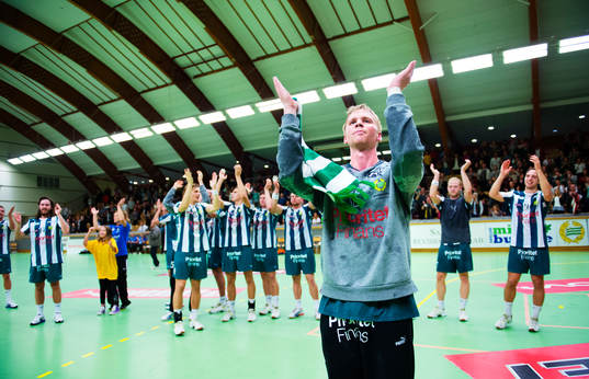 Daniel Svensson, målvakt, och de andra spelarna i Hammarby