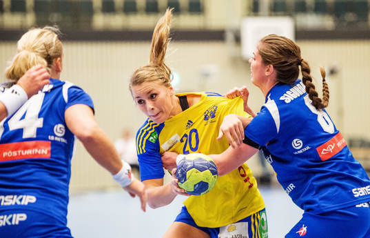 Isabelle Gulldén, Sverige, tampas med Stella
