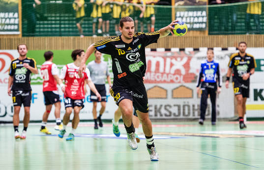 Victor Fridén, Sävehof, går för kontring