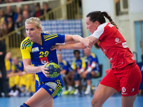 Jenny Alm, Sverige