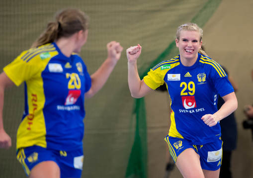 Jenny Alm, Sverige