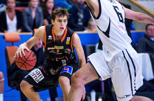 Fredrik Andersson, Borås, med bollen