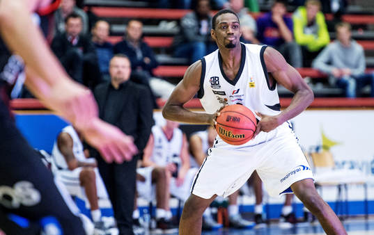 Isiah Brown, 08 Stockholm