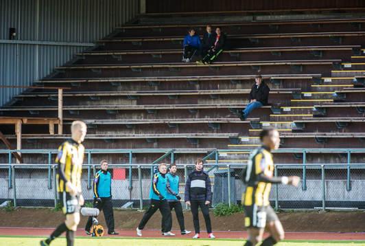 Inga fullsatta läktare på Rambergsvallen