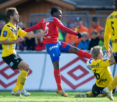 May Mahlangu, Helsingborg och Patrik Rosengren, Mjällby