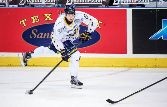 Rhett Rakhshani, HV71, laddar för skott