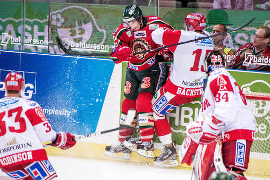 Joel Lundqvist, Frölunda, och Nils Bäckström, Timrå