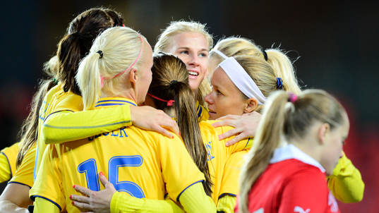 Sofia Jakobsson, Sverige gör 1-0i