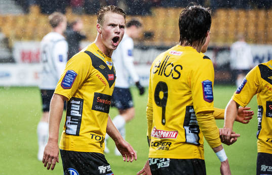 Oscar Hiljemark, Elfsborg, berömmer Lasse Nilsson, Elfsborg