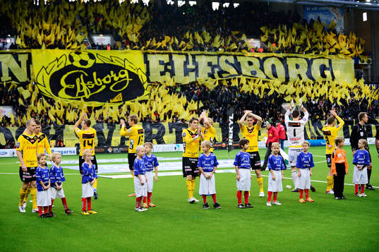 Elfsborg ställer upp före matchen