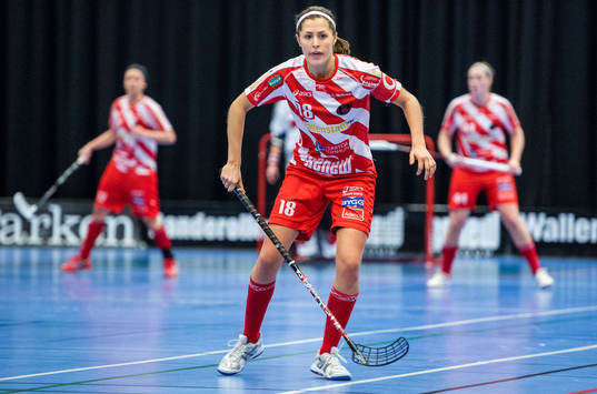 Julia Larsson, Pixbo