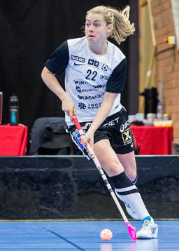 Victoria Wikström, Iksu
