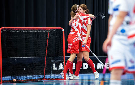 Julia Larsson kramar om Theres Lendt, Pixbo