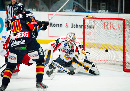 Bläddra bland fler bilder av Ishockey, Allsvenskan, Djurgården - Almtuna