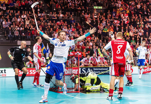 Mikko Kohonen, Finland, jublar
