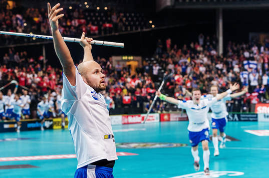 Juha Kivilehto, Finland, jublar