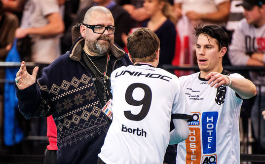 Philippe Soutter, förbundskapten Tyskland, klappar om sina