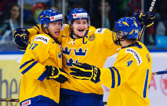 William Karlsson, Filip Forsberg och Robert Hägg, Sverige,