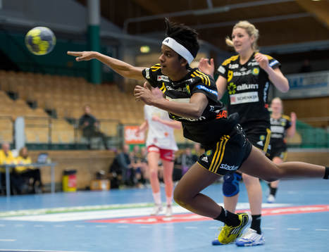 Louise Sand, Sävehof
