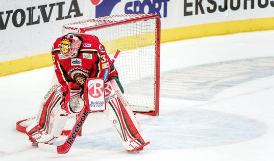 Julius Hudacek, målvakt, Frölunda, deppar