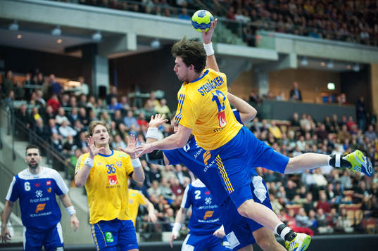 Jonathan Stenbäcken, Sverige