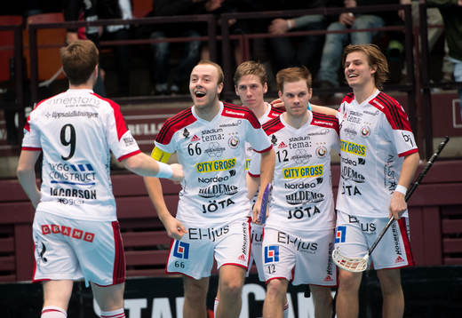 Rasmus Sundstedt jublar