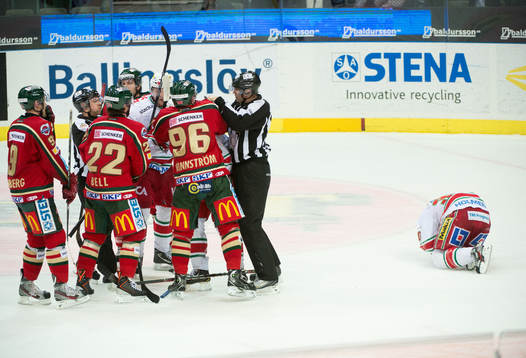 Nichlas Torp, Modo, muckar gräl med Brendan Bell,