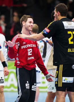 Andreas Palicka, målvakt, Kiel, pratar med Kristian