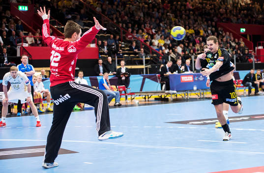 Victor Fridén, Sävehof, lägger straff på Andreas