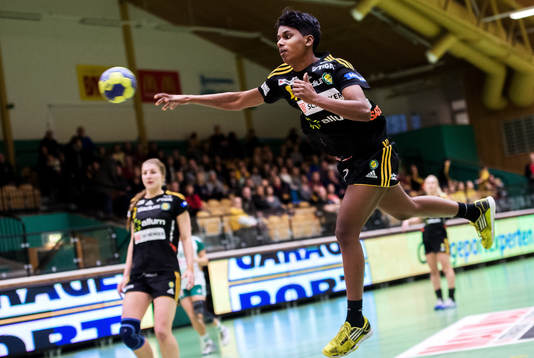 Louise Sand, Sävehof