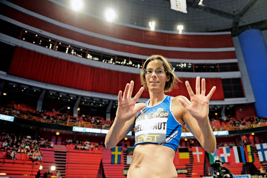 Tia Hellebaut, Belgien vinner höjdhoppet