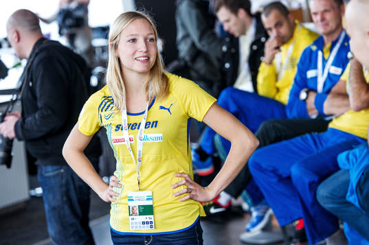 Moa Hjelmer, Sverige