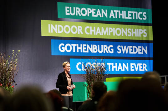 Kajsa Bergqvist är konferencier