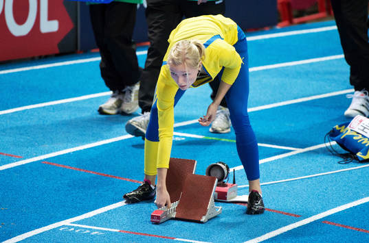 Moa Hjelmer, Sverige, 400m, kval