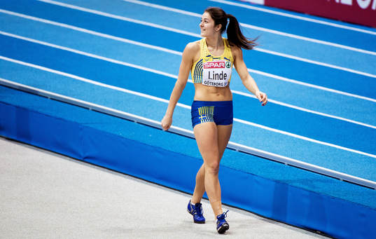 En glad Sofia Linde, femkamp
