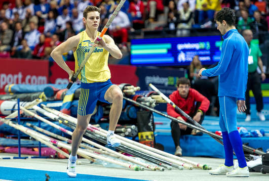 Melker Svärd Jacobsson, Sverige, i stavhoppskvalet