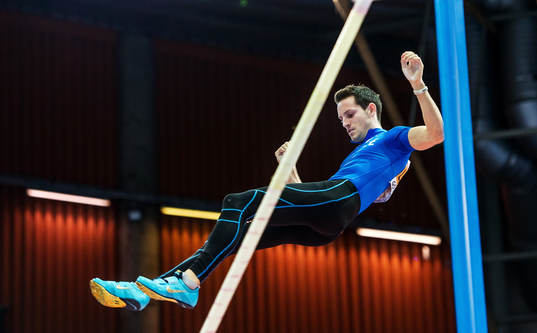 Renaud  	LAVILLENIE, Frankrike, gick vidare från kvalet i