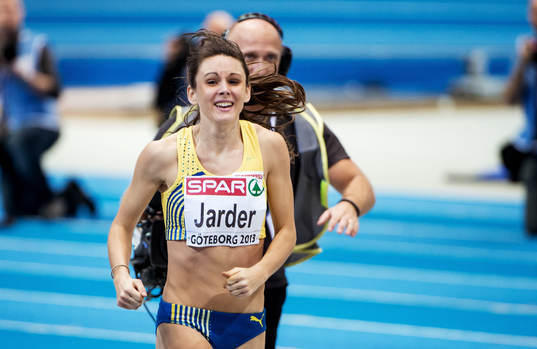 Erica Jarder, Sverige, jublar