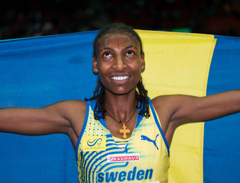 Abeba AREGAWI, Sverige, vinner 1500 meter i överlägsen