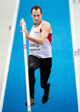 Dominik DISTELBERGER, Österrike, hoppar stavhopp i