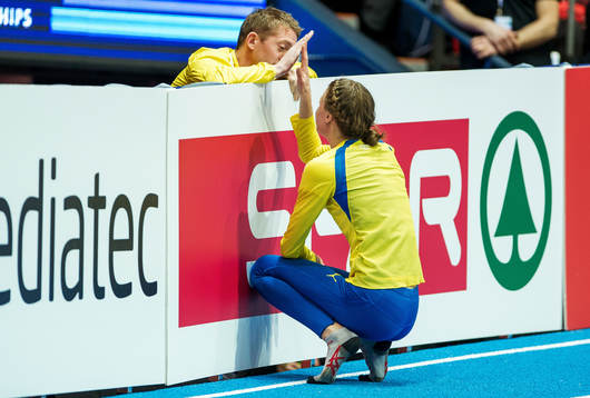 Emma Green Tregaro, Sverige gör high-five med Yannick
