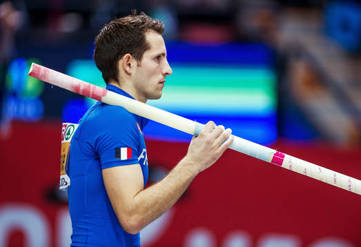 Renaud LAVILLENIE, Frankrike, laddar