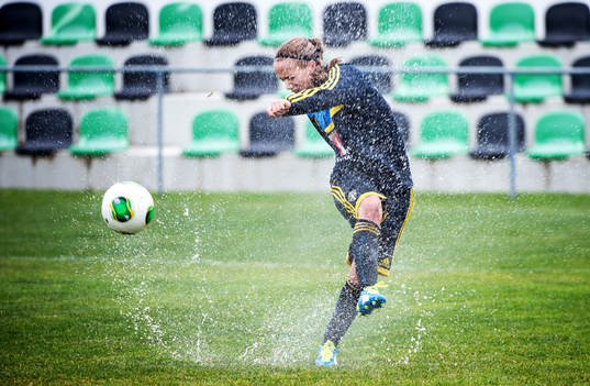 Bläddra bland fler bilder av Fotboll, Damlandslaget, Algarve Cup, Träning
