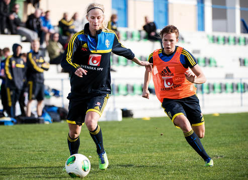 Sofia Jakobsson jagas av Jessica Samuelsson, Sverige