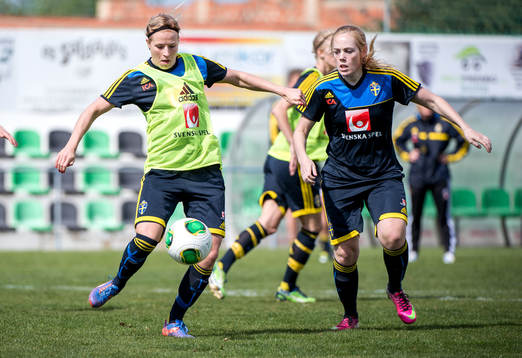 Annica Svensson och Carina Holmberg, Sverige