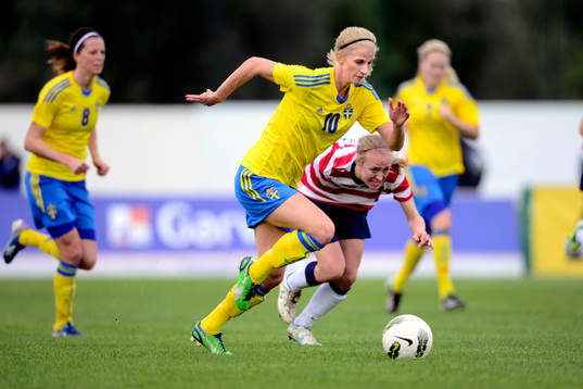 Sofia Jakobsson, Sverige