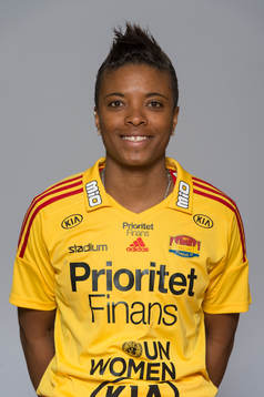 Elaine Estrela Moura, Tyresö