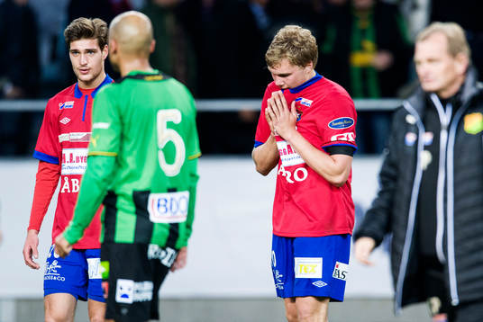 Oskar Wallén, Örgryte, deppar