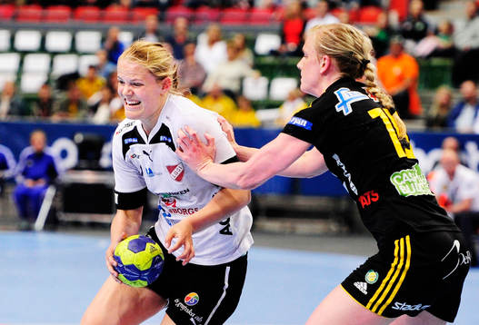 Maria Adler, Lugi, trycks undan av Jenny Alm, Sävehof